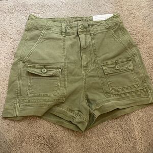 American Eagle Cargo Shorts Womens Size 2 Green Highest Rise 90s Boyfriend